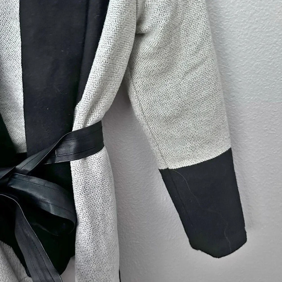 BB DAKOTA | Black Gray Belted Wrap Sweater Coat Wool Blend Katia | Medium - Picture 7 of 12